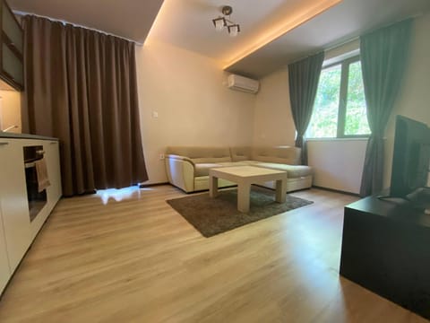 Апартамент РОСИ Apartment in Pleven