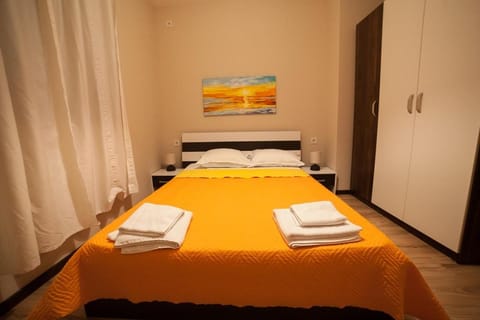 Апартамент РОСИ Apartment in Pleven