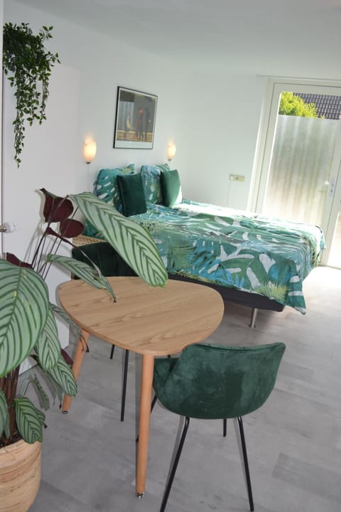Living room, Seating area, Bedroom