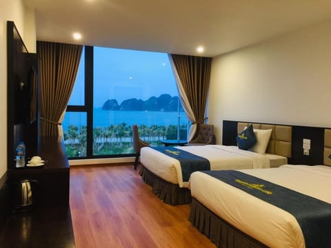 Photo of the whole room, Decorative detail, Bedroom