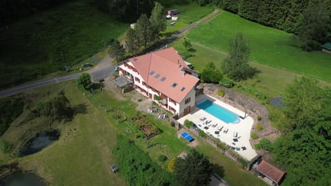 La Belle Charbonnière Hotel in Vosges
