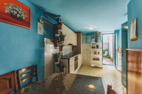 Communal kitchen