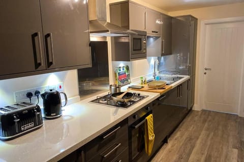 13 The Grosvenor, luxury flat, central Newmarket, Apartment in Forest Heath District