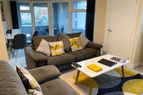 13 The Grosvenor, luxury flat, central Newmarket, Apartment in Forest Heath District