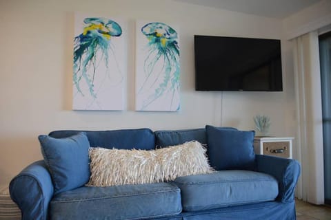 Oceanfront Paradise - Beach at your backdoor!! Apartment in Seacrest