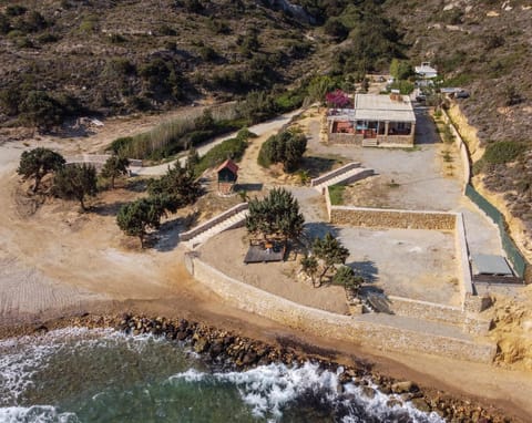 Property building, Day, Natural landscape, Bird's eye view, Beach, Sea view