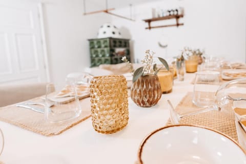 Chalet Wiesengut all famous ski areas around us, 10 min to salzburg, mountainview House in Salzburgerland