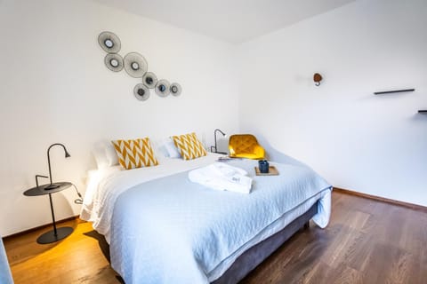 VILLA MURALTO Boutique Hotel Rooms and Garden Bed and Breakfast in Locarno