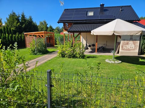 OSADA CZTERY PORY ROKU - DOM WIOSNA House in Pomeranian Voivodeship