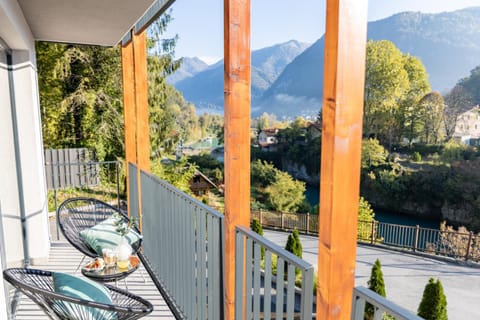 Patio, Natural landscape, View (from property/room), Balcony/Terrace, Mountain view