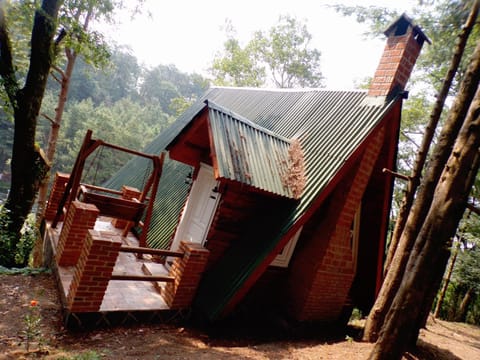 Off site, Decorative detail