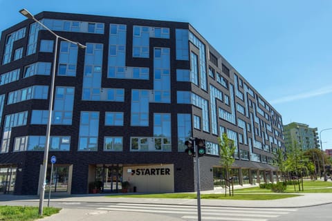 Property building, Location