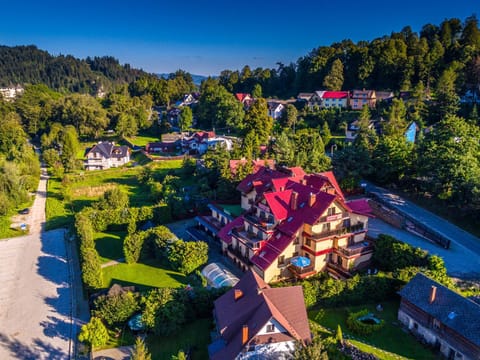 Property building, Nearby landmark, Day, Neighbourhood, Natural landscape, Bird's eye view, City view, Mountain view, Street view, Breakfast, Buffet breakfast