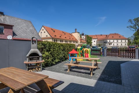 BBQ facilities, Children play ground