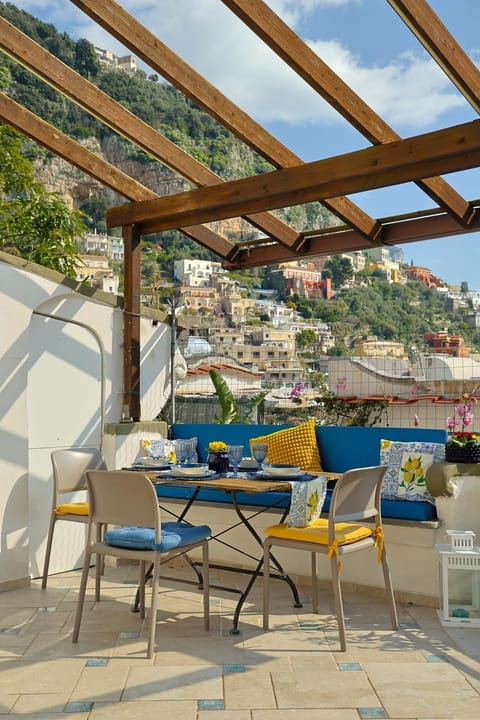 Patio, Natural landscape, Balcony/Terrace, City view, Mountain view