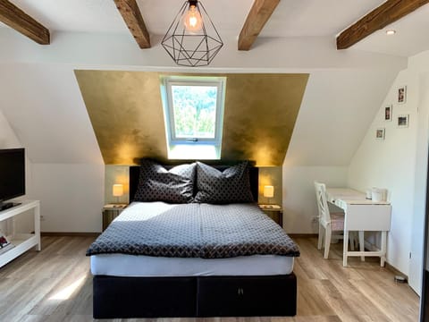 Bed, Bedroom