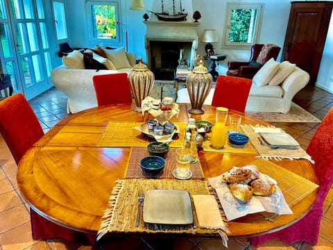 Food and drinks, Breakfast