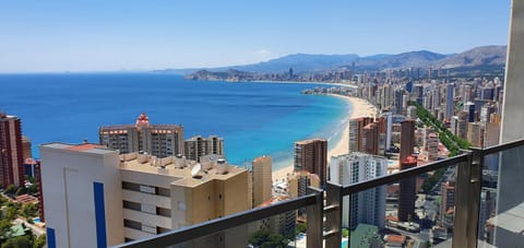 City view, Sea view
