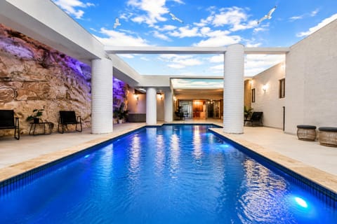 Pool view, Swimming pool, sunbed