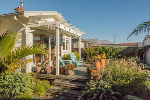 Patio, Garden
