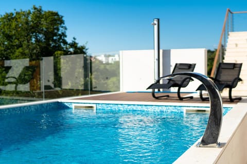 Day, Pool view, Swimming pool, sunbed