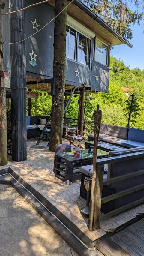 tree house Apartment in Federation of Bosnia and Herzegovina