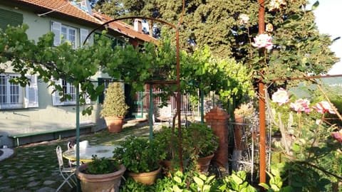 Villa Ponzio Apartment in Genoa