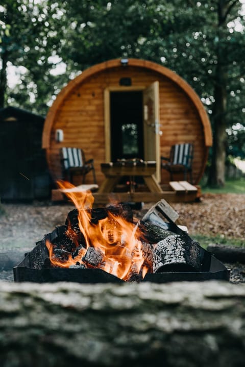 Penbedw Uchaf Estate - Rural retreats, tennis Luxury tent in Wales