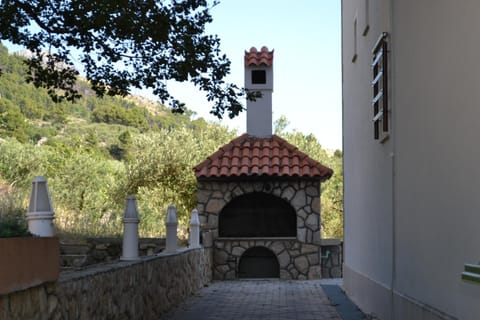 Sunčana Sara Bed and Breakfast in Tučepi