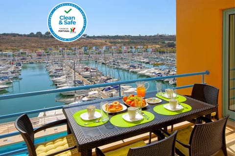 Balcony/Terrace, Sea view, Breakfast