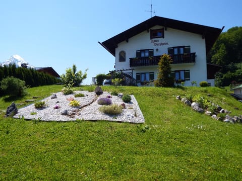 Haus Bergheim Apartment in Schönau am Königssee