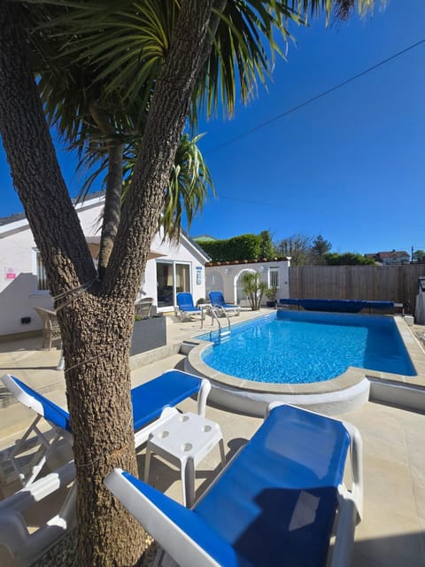 Family Bungalow with Private Pool House in Wales