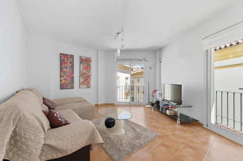 Communal lounge/ TV room, Living room