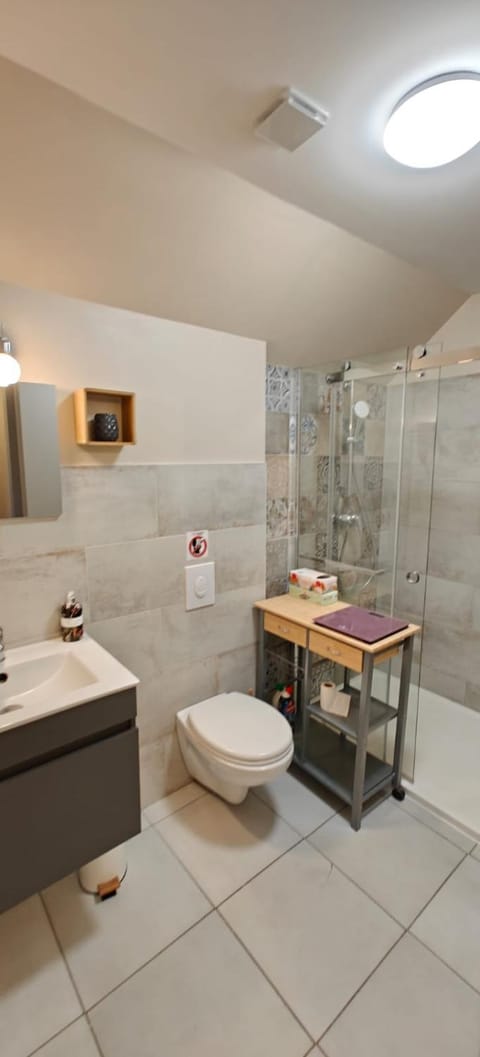 Au 157 - Locations Contrexéville Apartment in Vosges