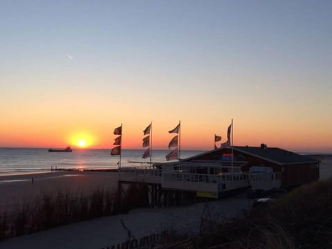 Luxe vakantiewoning dicht bij strand House in Zoutelande