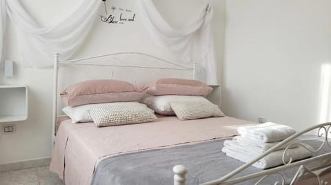 villa mina con vasca idromassaggio House in Province of Taranto