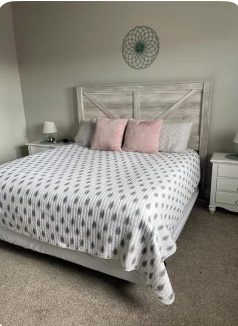 Kantada in the Sun - Poolside Retreat House in Santa Clara