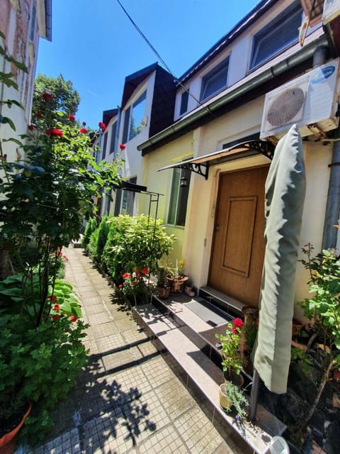 Top Center Apartment and Rooms Varna Apartment in Varna