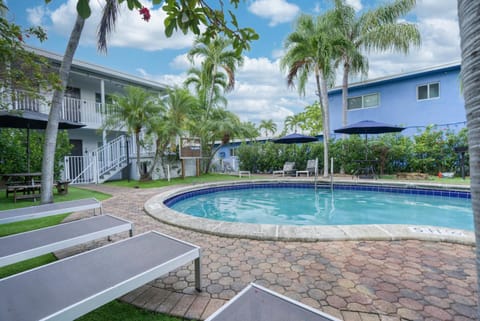 Property building, Pool view, Pool view, Swimming pool, Swimming pool, Swimming pool