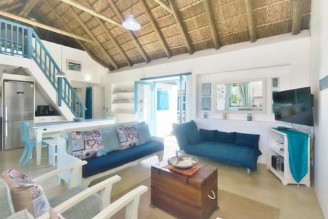 Pebbles in Langezandt, Struisbaai House in Western Cape