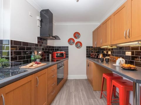 2TheVilla - Great views, 3 bedrooms, parking, central location Apartment in Ilfracombe