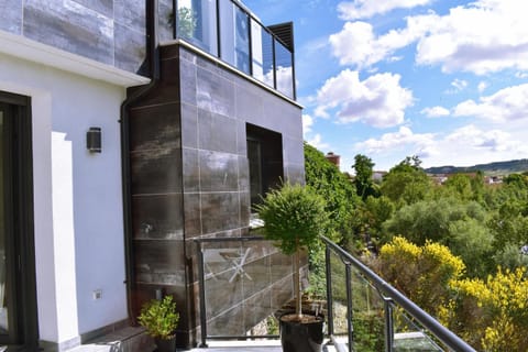 Natural landscape, Balcony/Terrace