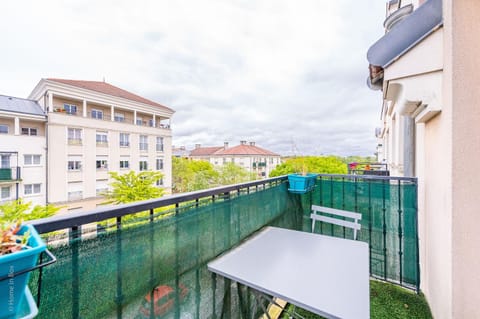 The Fabulous - Apartment 6 Pers 10min Disney Apartment in Bussy-Saint-Georges