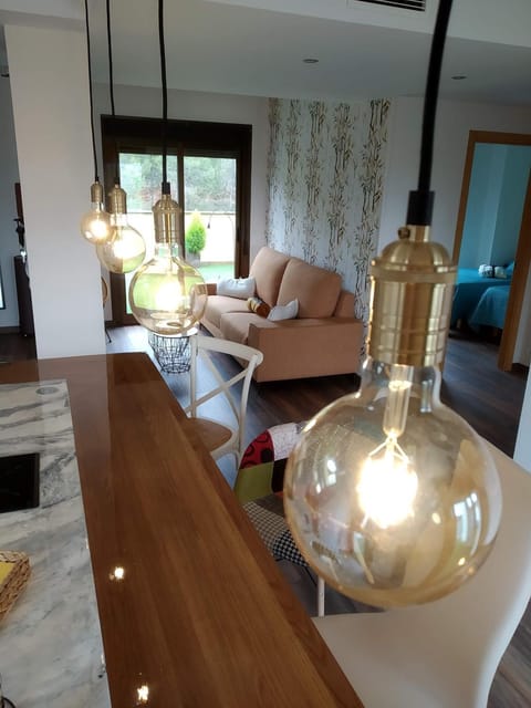 Lounge or bar, Seating area