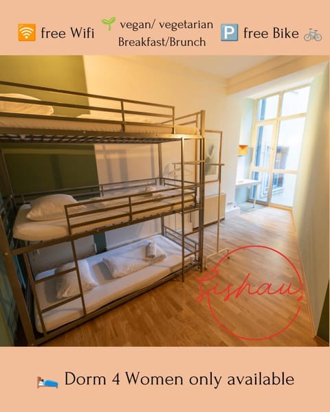 Photo of the whole room, bunk bed