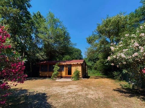 Property building, Facade/entrance, Garden view, Inner courtyard view