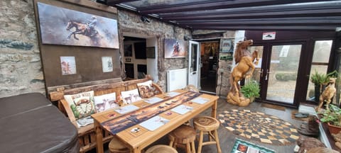 The Big "W" Ranch House House in Copeland District