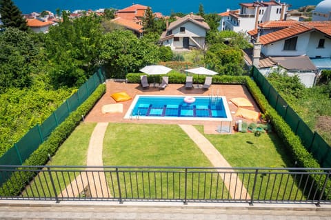Garden view, Pool view