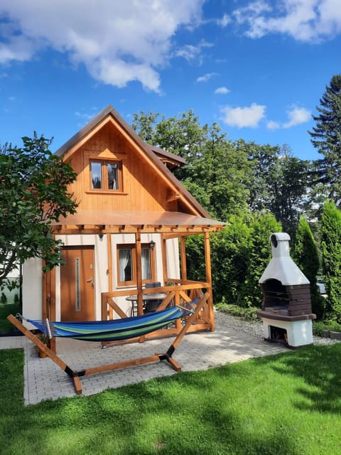 Property building, Natural landscape, Garden, Garden view