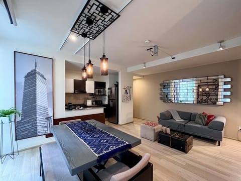 Dining area, Dinner